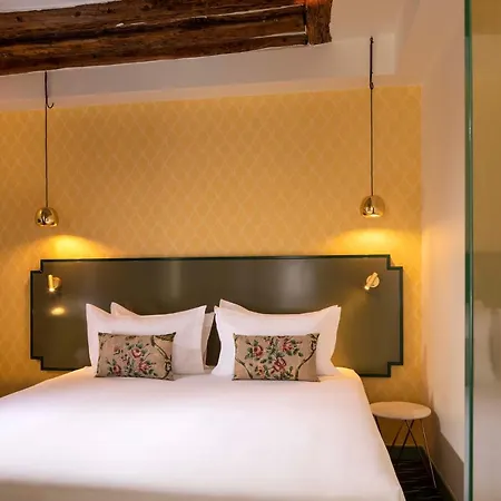 Des Deux-iles - Notre-dame Hotel 3*