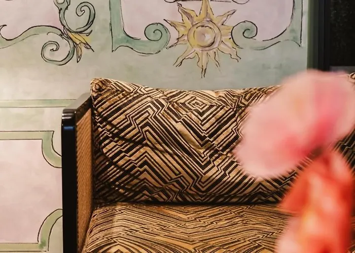 Des Deux-iles - Notre-dame 호텔 3*