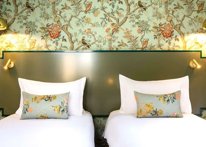 Des Deux-iles - Notre-dame 호텔 3*